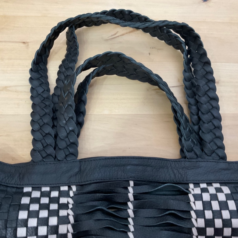 CLEOBELLA LEATHER WOVEN BAG NWT/ONE OF A KIND …. - Picture 3 of 4